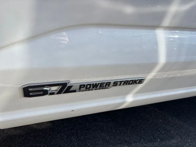 Used 2025 White Ford Lariat image 6
