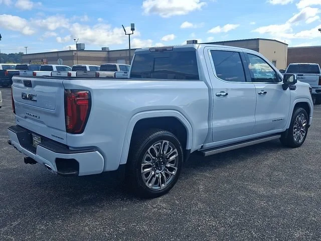New 2026 Glacier White Tricoat GMC Denali Ultimate image 2