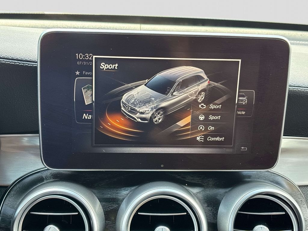 Used 2019 Blue Mercedes-Benz GLC 300 image 28