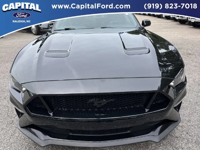 Used 2020 Black Ford GT Premium image 10