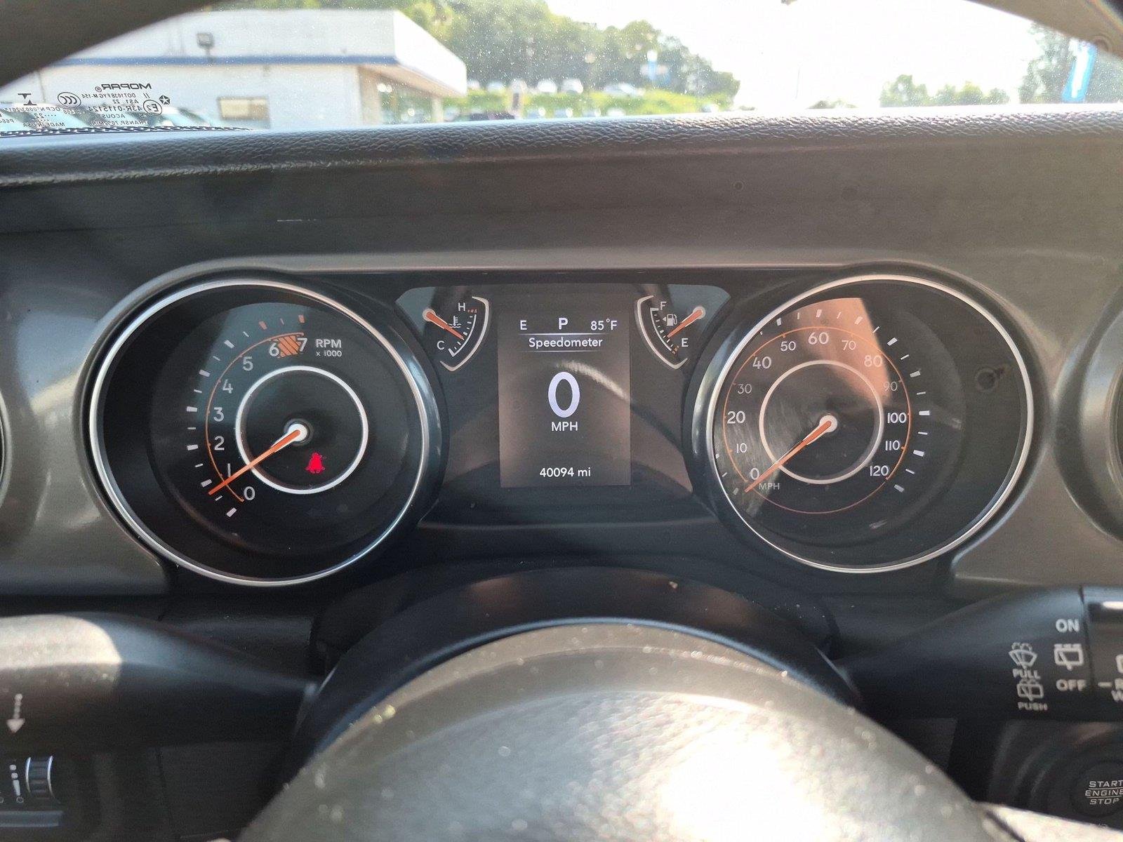 Used 2022 Granite Crystal Metallic Clearcoat Jeep Unlimited Sport image 16