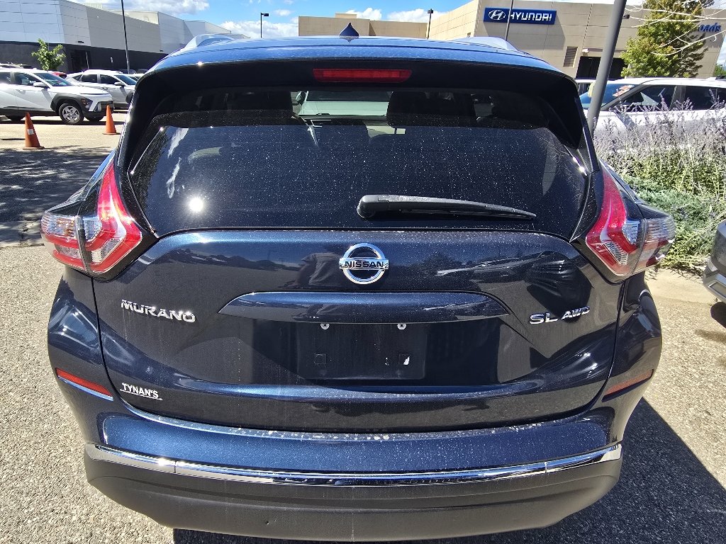 Used 2015 Arctic Blue Metallic Nissan SL image 5