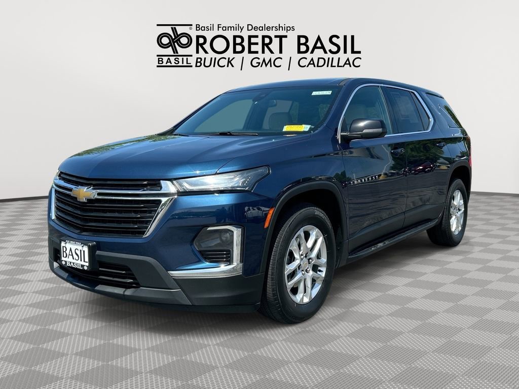 2022 Chevrolet Traverse AWD LS's photo
