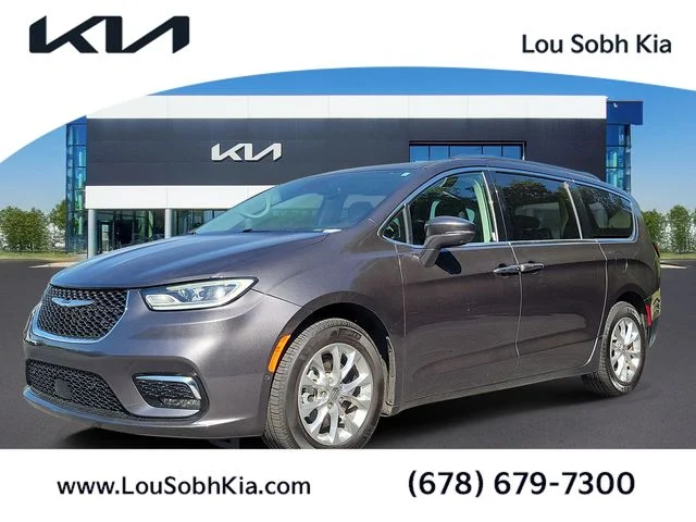 2021 Chrysler Pacifica Touring L's photo