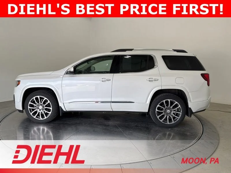 2022 GMC Acadia Denali AWD's photo
