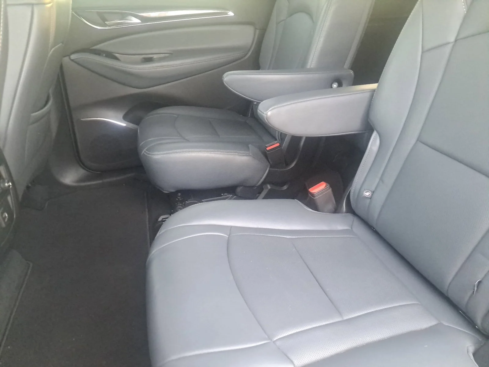 Used 2024 Moonstone Gray Metallic Buick Essence image 22