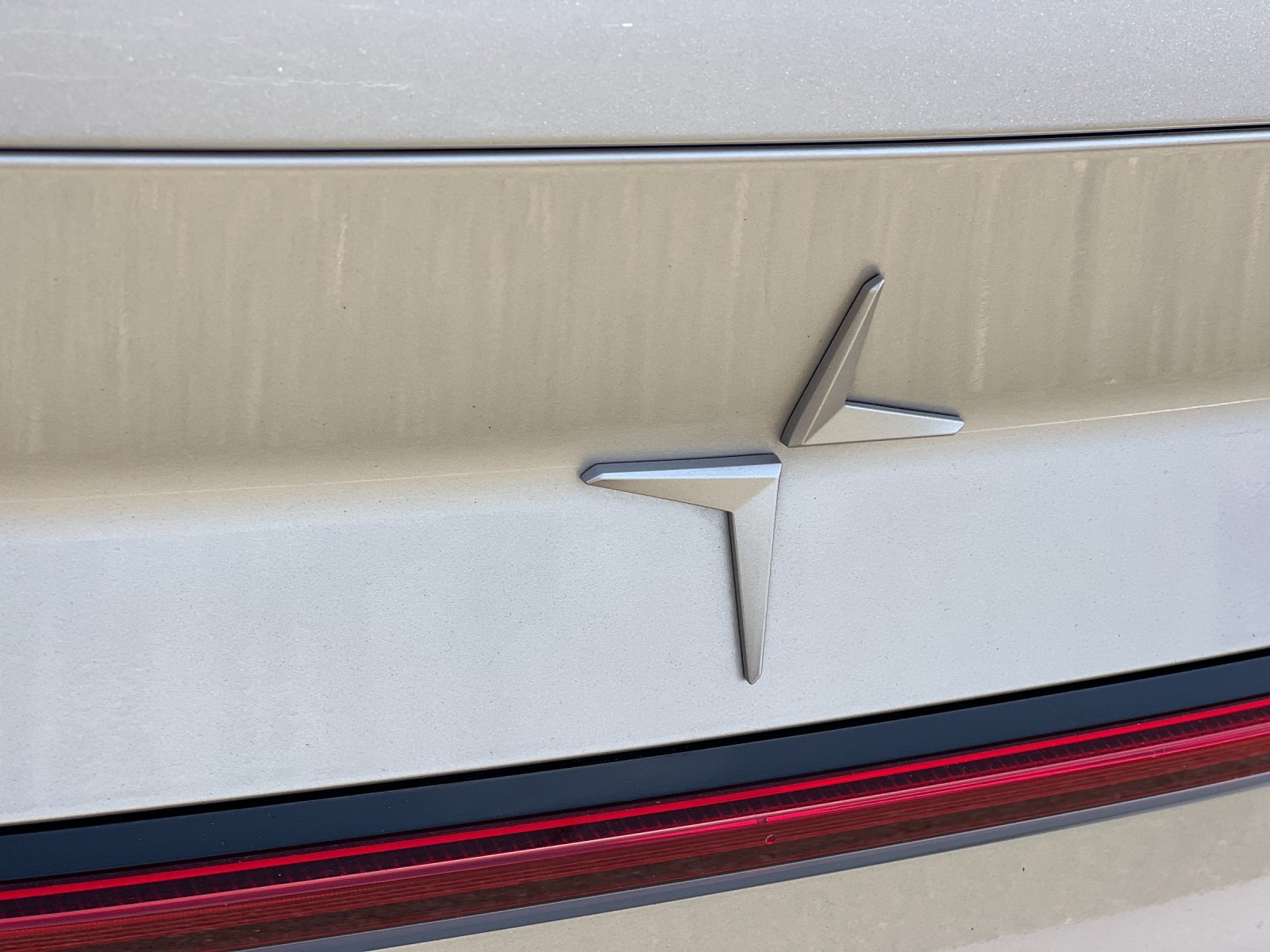 Used 2024 GOLD Polestar Long Range Dual Motor image 25