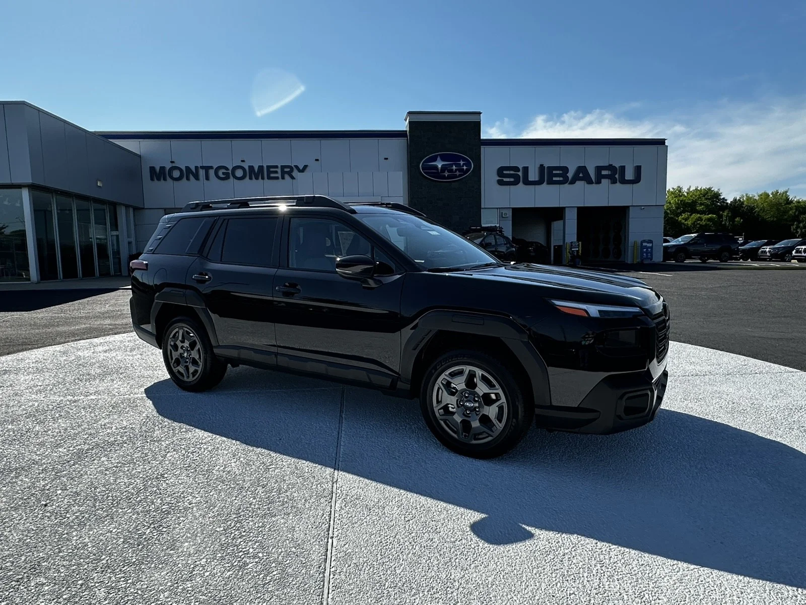 2026 Subaru Outback Premium's photo