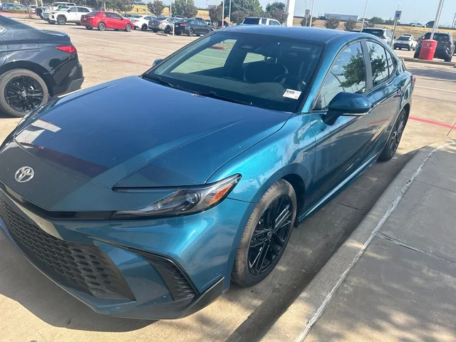 Pre-Owned 2025 Toyota Camry SE