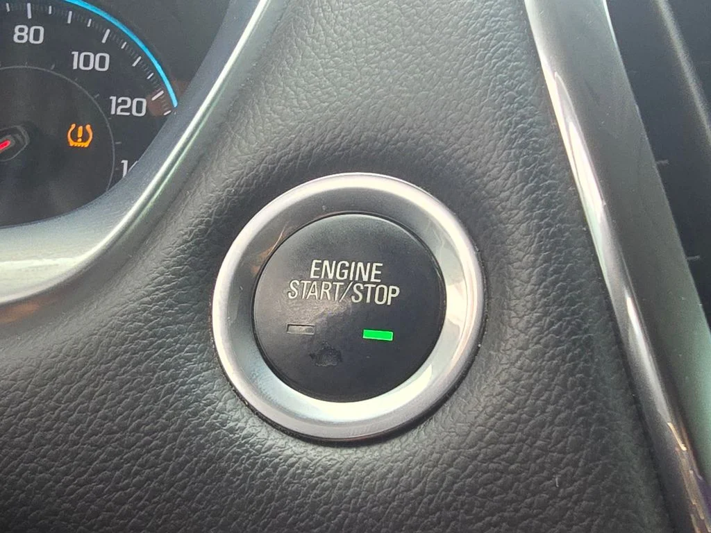 Used 2019 Red Chevrolet LT image 32