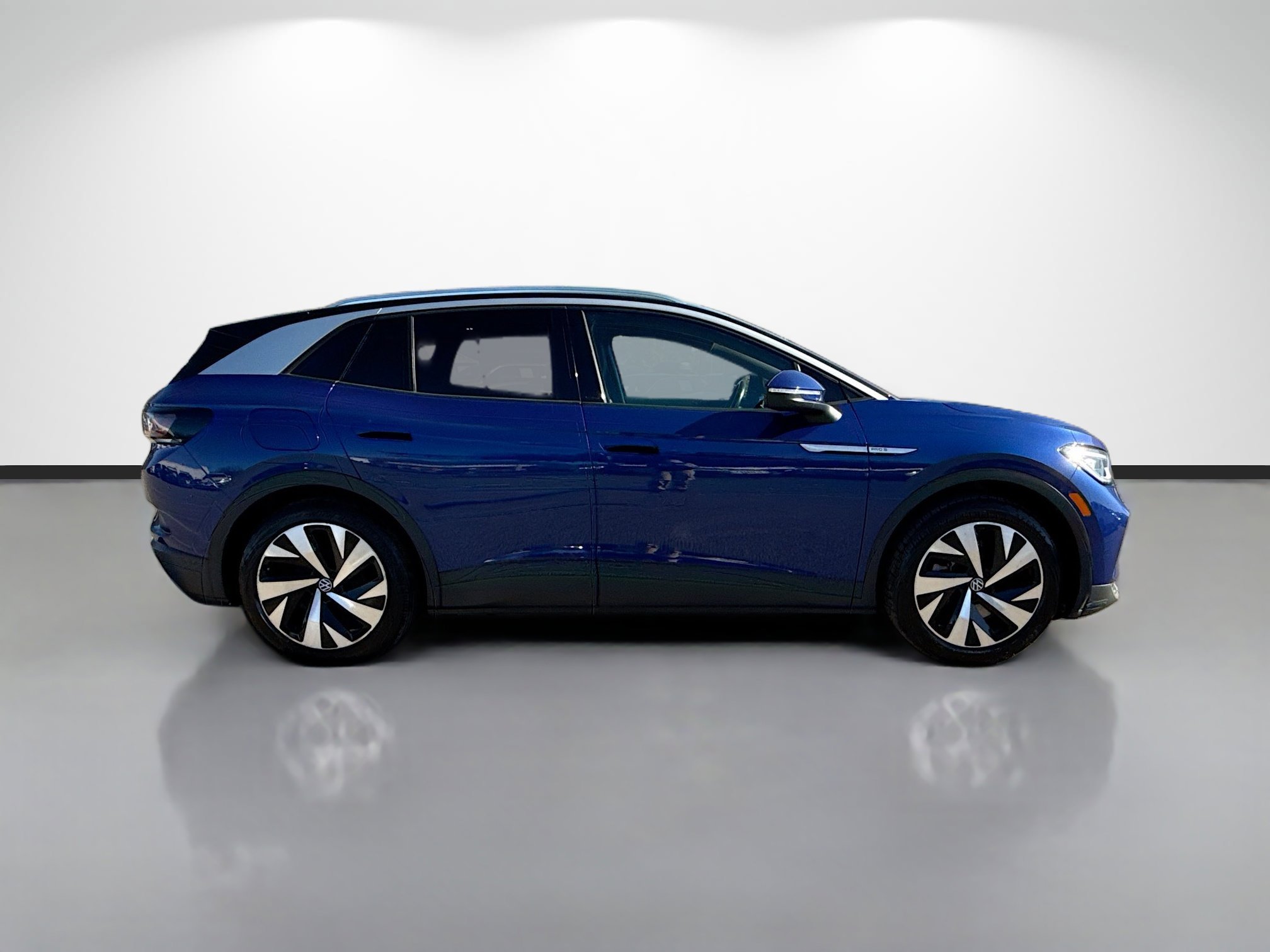 Used 2022 Volkswagen ID.4 PRO S with VIN WVGKMPE22NP051350 for sale in Tampa, FL