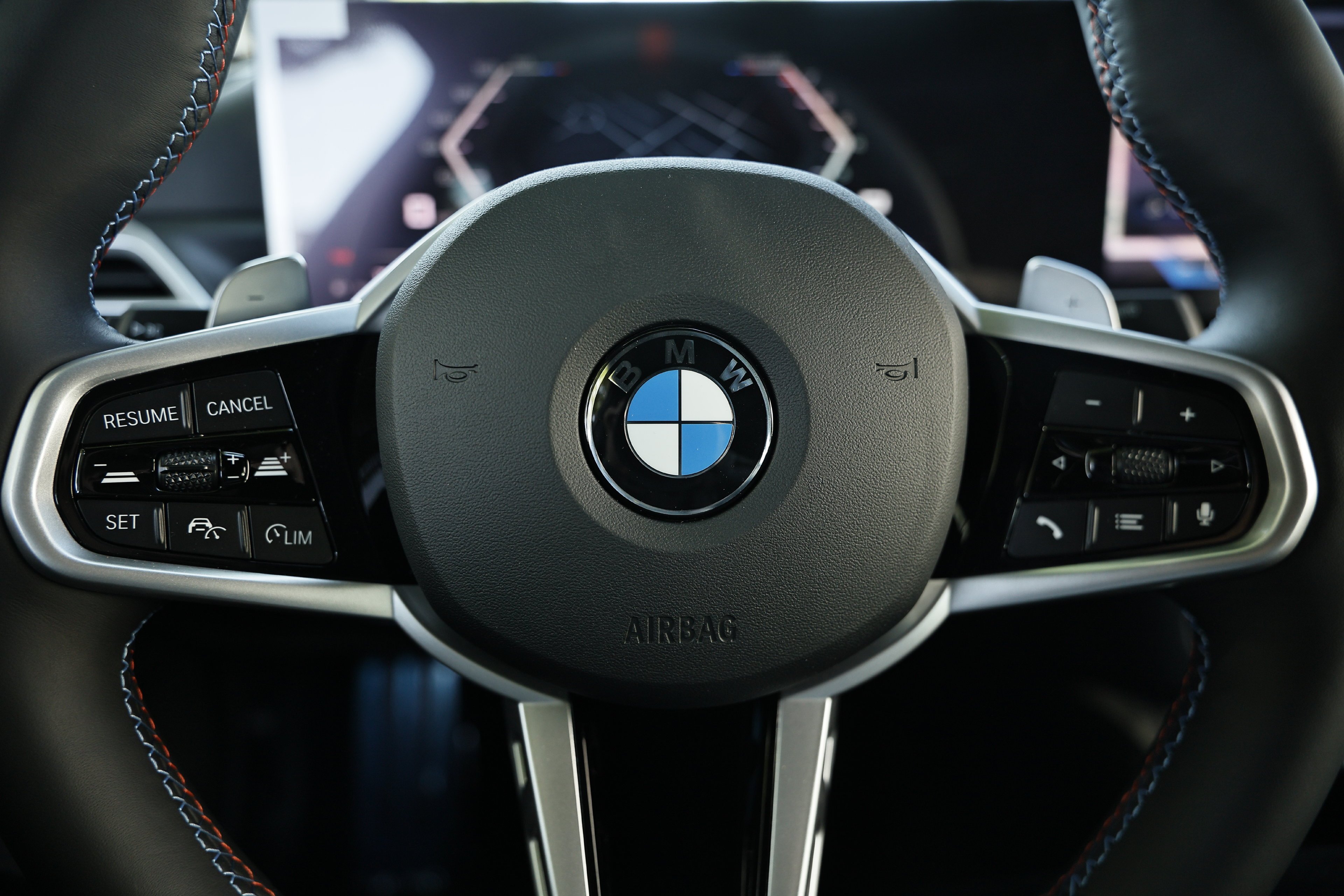 2026 BMW 4 Series M440i - Photo 30