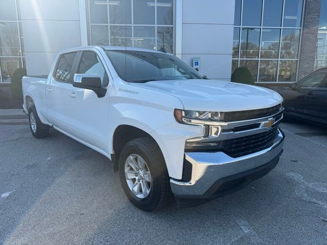 Used 2021 White Chevrolet LT image 9
