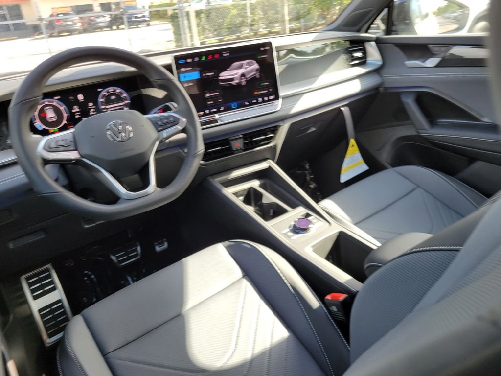 New 2026 White/off-white Volkswagen 2.0T SE R-Line Black image 8