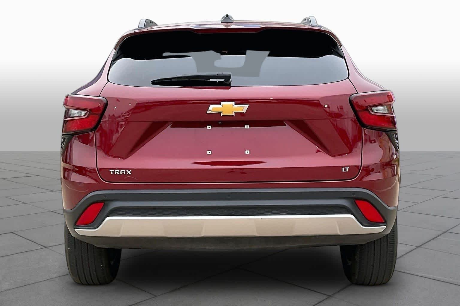 Used 2024 Crimson Metallic Chevrolet LT image 3