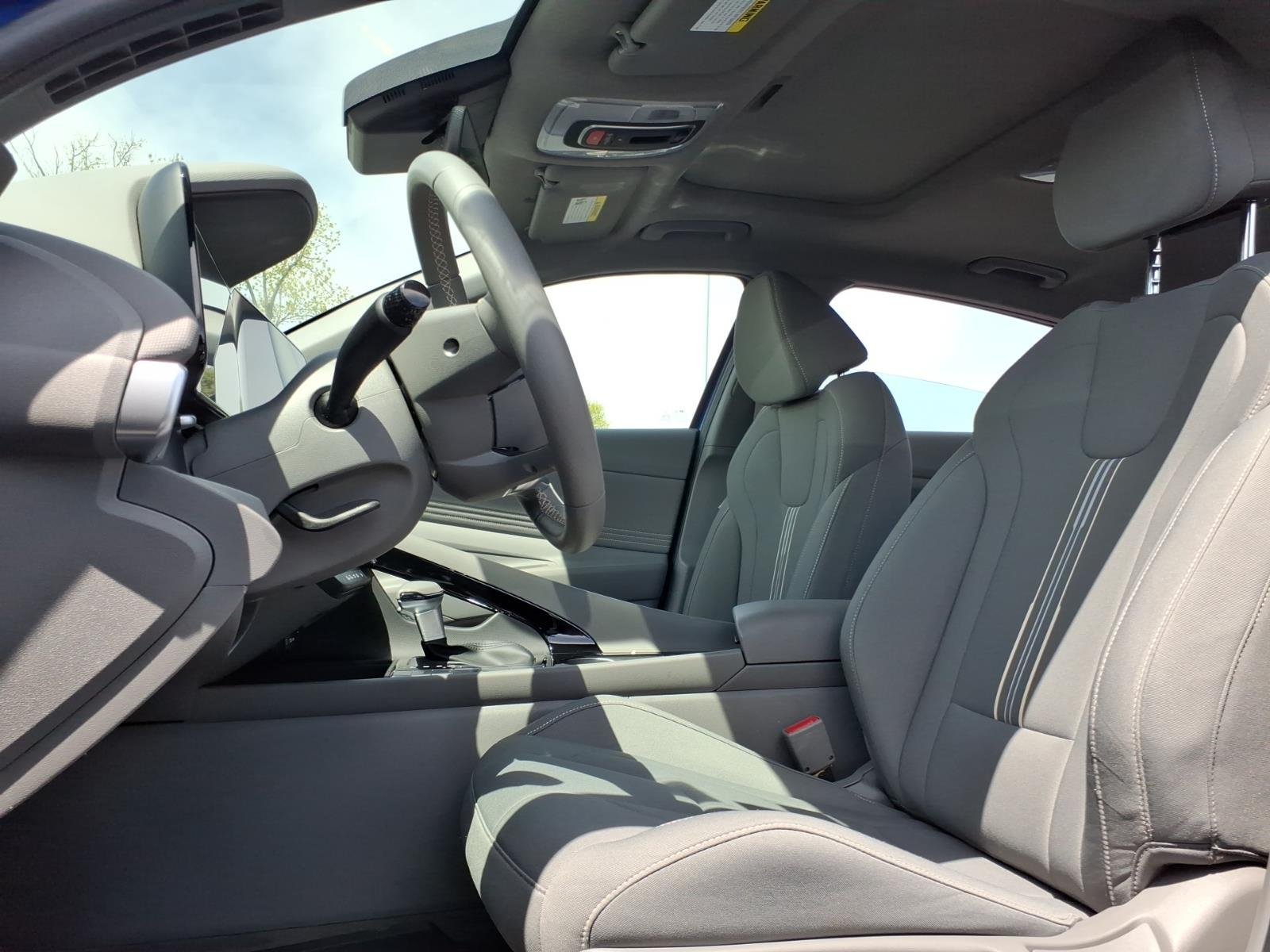 2024 Hyundai Elantra SEL - Photo 19