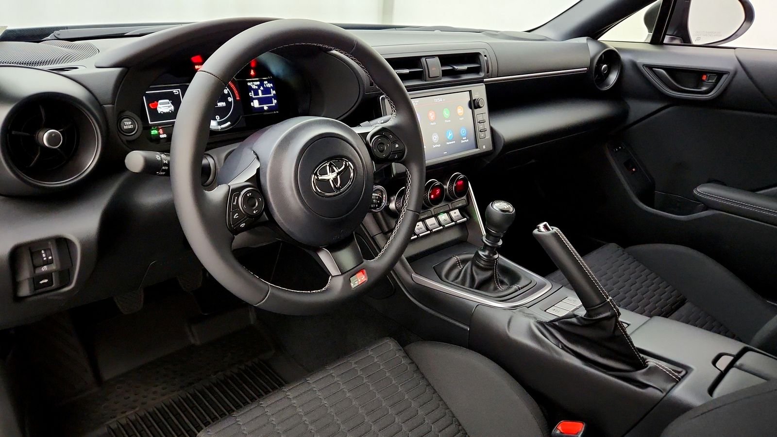 Used 2026  Toyota Base image 25