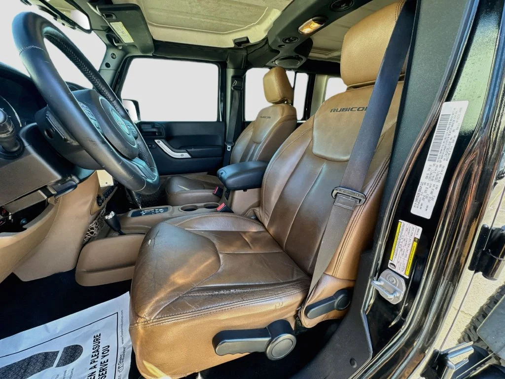 Used 2014 Black Jeep Unlimited Rubicon image 23