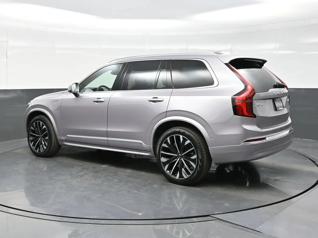 New 2027 Aurora Silver Volvo T8 Ultra image 4
