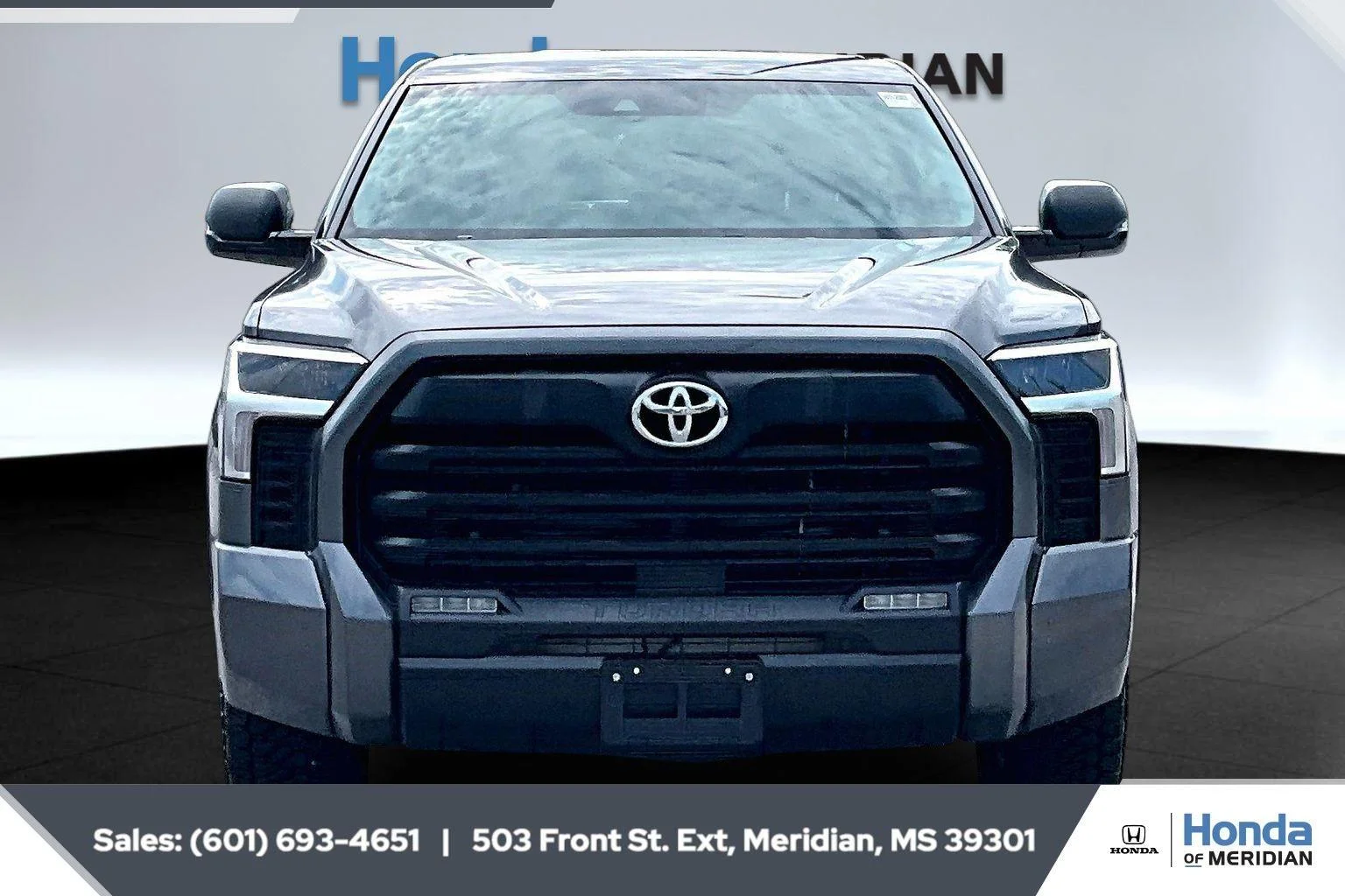 Used 2023 Magnetic Gray Metallic Toyota SR5 image 3