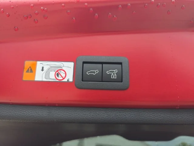 New 2026 Soul Red Crystal Toyota XLE image 31