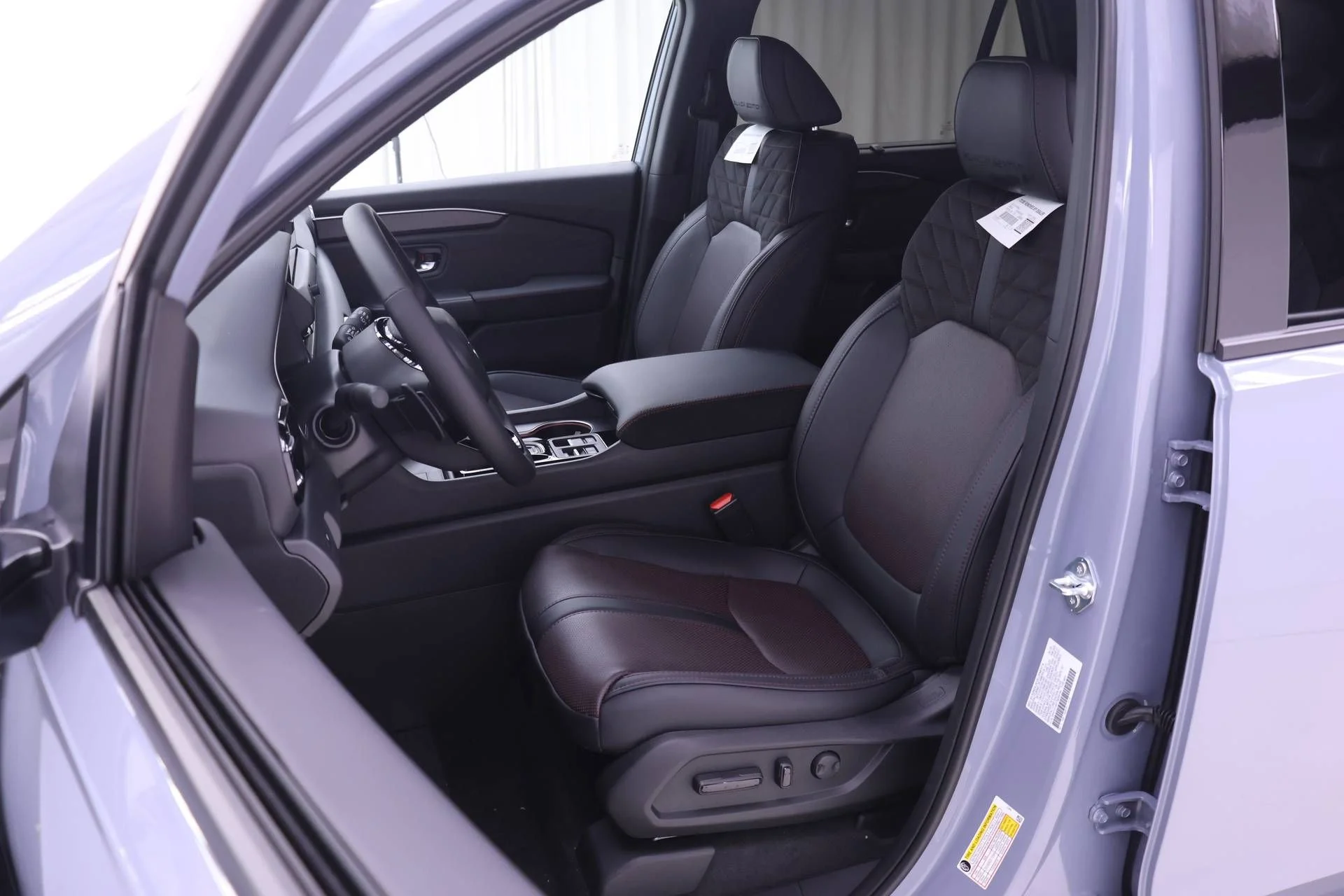New 2026 Sonic Gray Pearl Honda Black Edition image 4