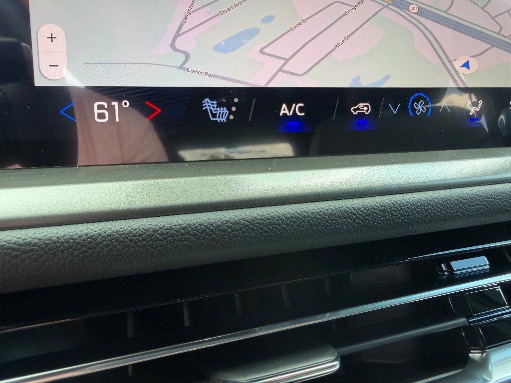 New 2027 Mosaic Black Metallic Chevrolet LT image 35