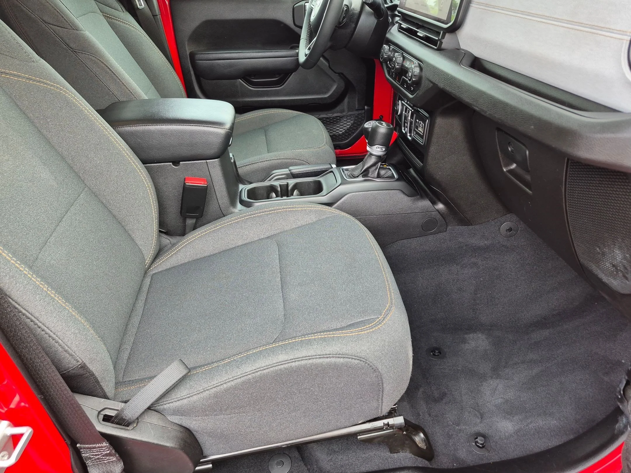 2025 Jeep Wrangler 4-Door Sport S - Photo 25