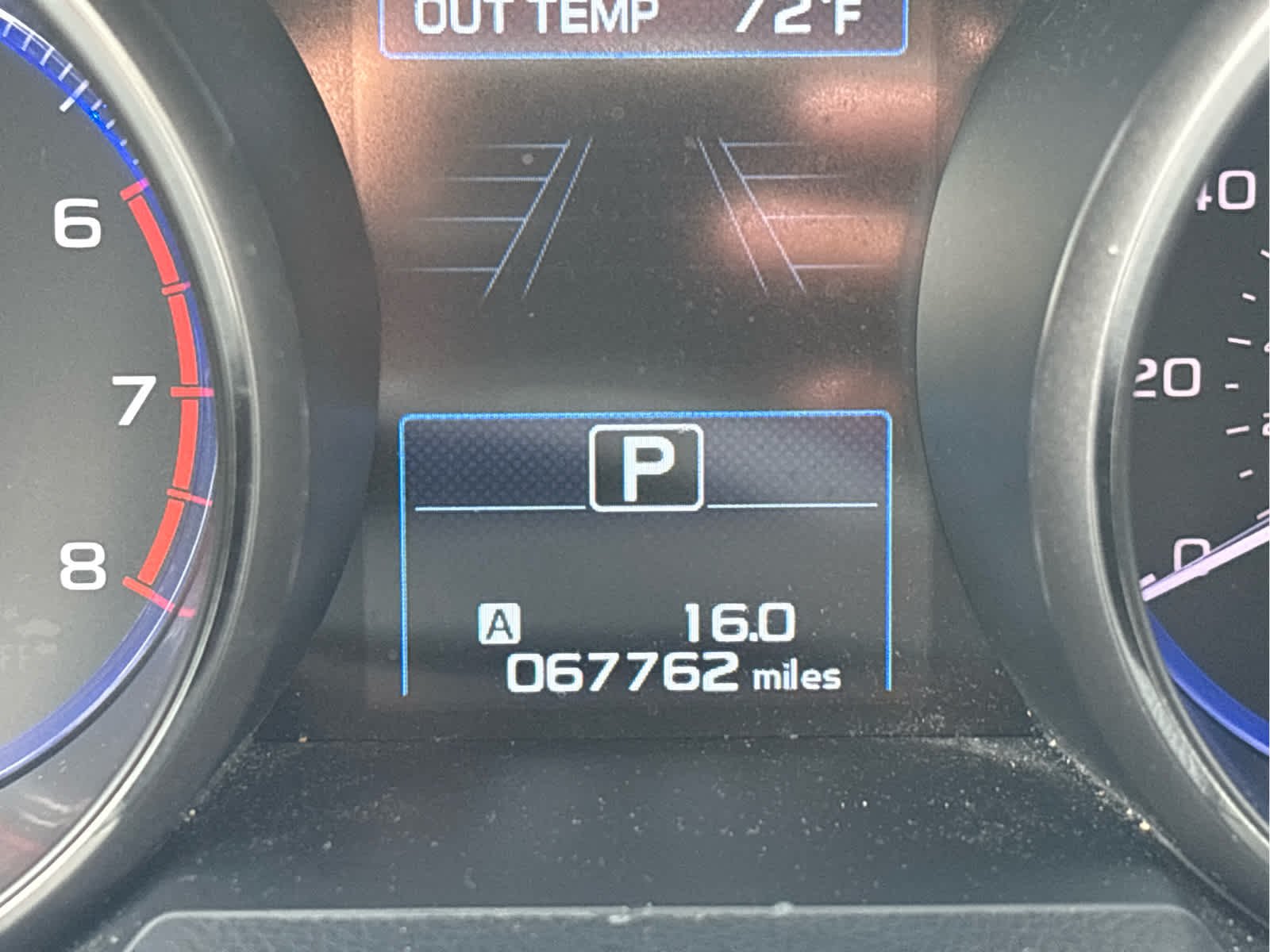 Used 2018 Crystal White Pearl Subaru Touring image 9