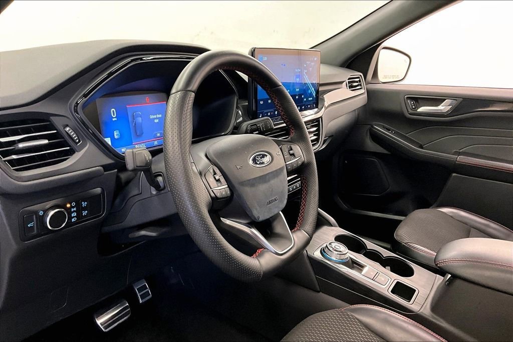 Used 2024  Ford ST-Line image 14