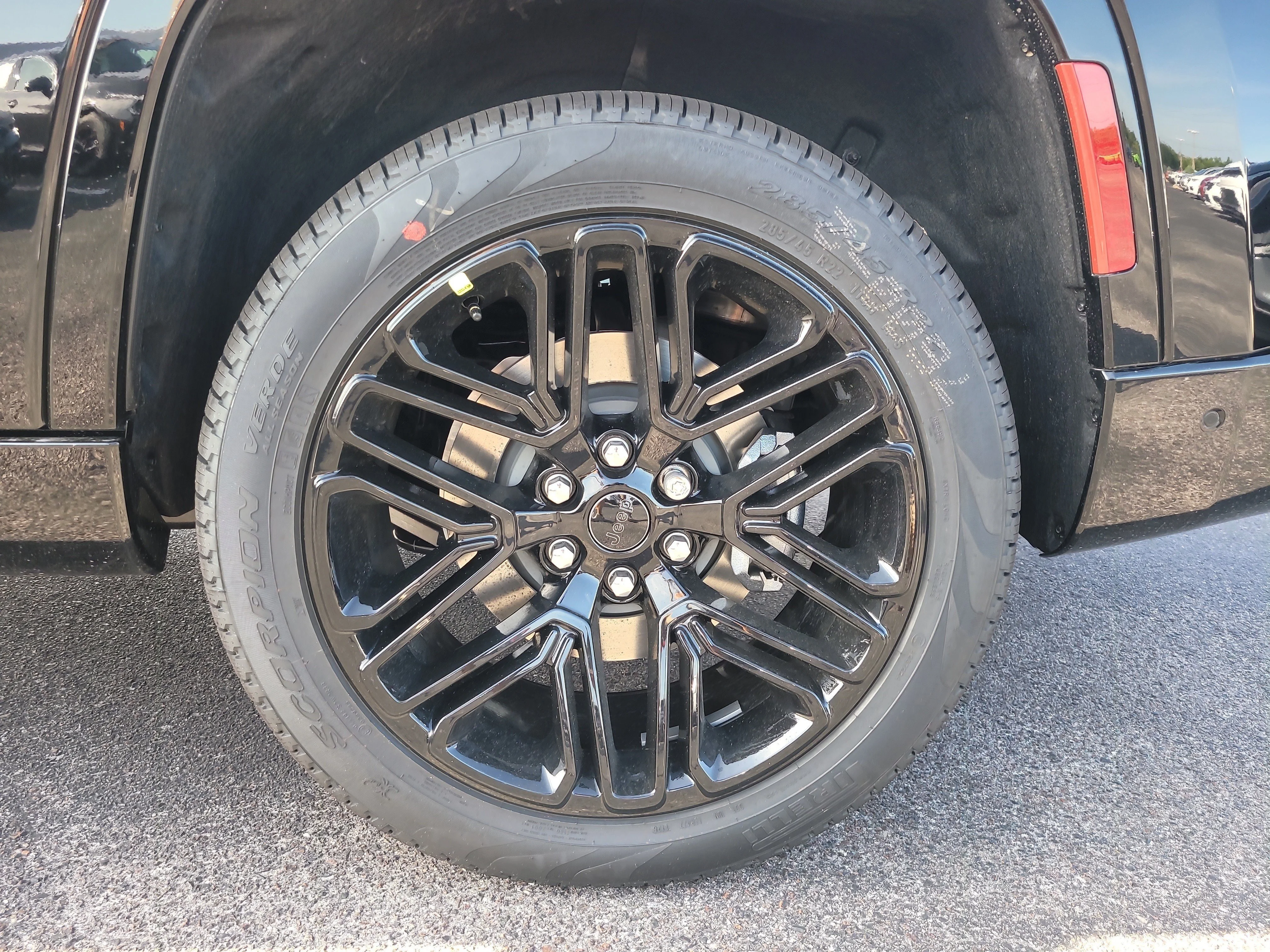 New 2026 High Gloss Black Jeep Limited Reserve image 9