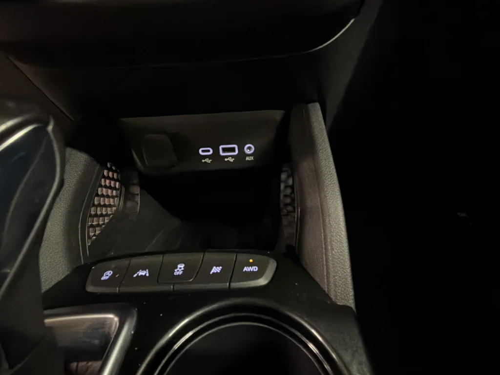 Used 2022 Black Chevrolet RS image 41