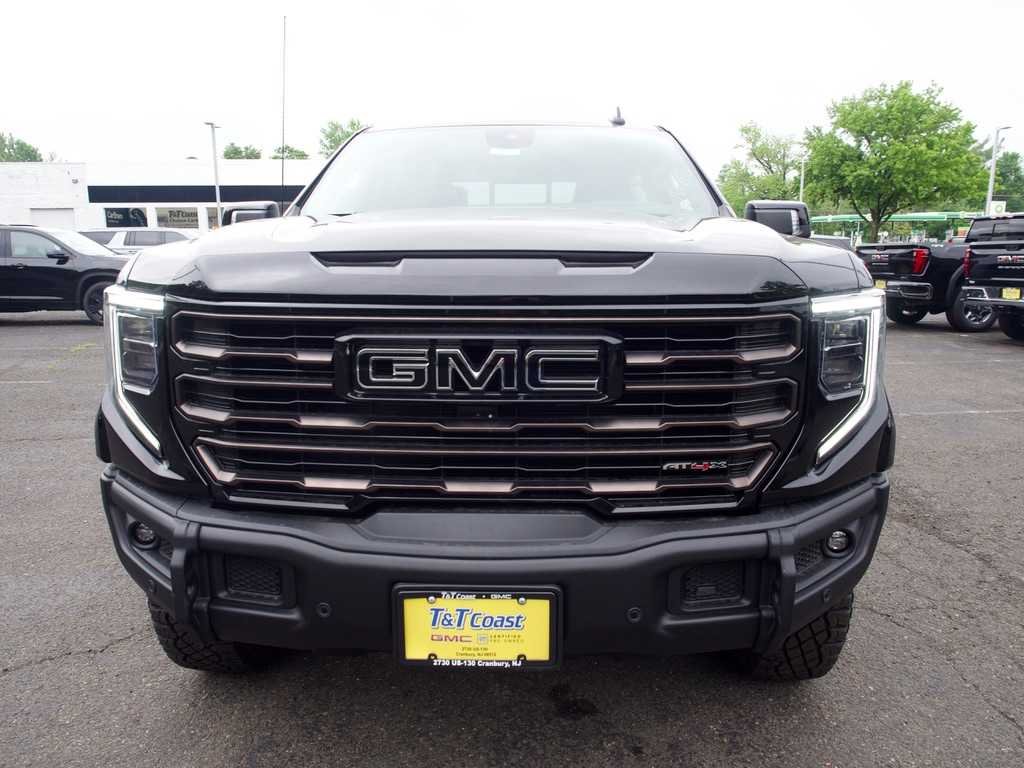 2026 GMC Sierra 1500 AT4X - Photo 2
