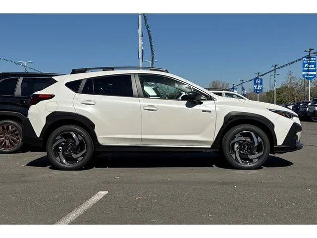 New 2026 CRYSTAL WHITE PEARL Subaru Limited Hybrid image 3
