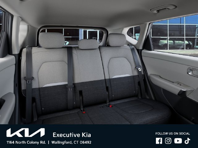 New 2027 Pale Gray Kia S image 16
