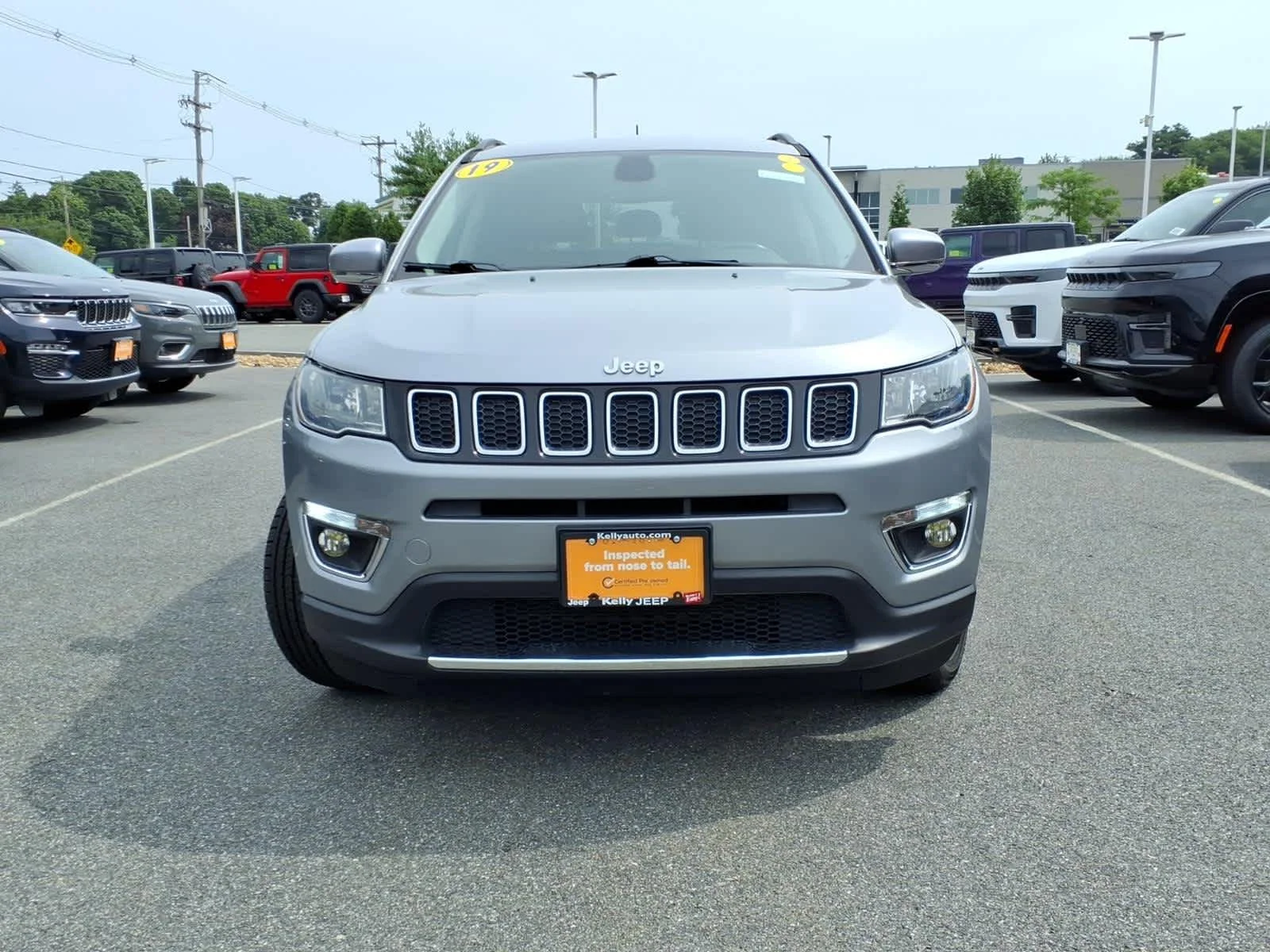 Certified Used 2019 Billet Silver Metallic Clearcoat Jeep Limited image 3