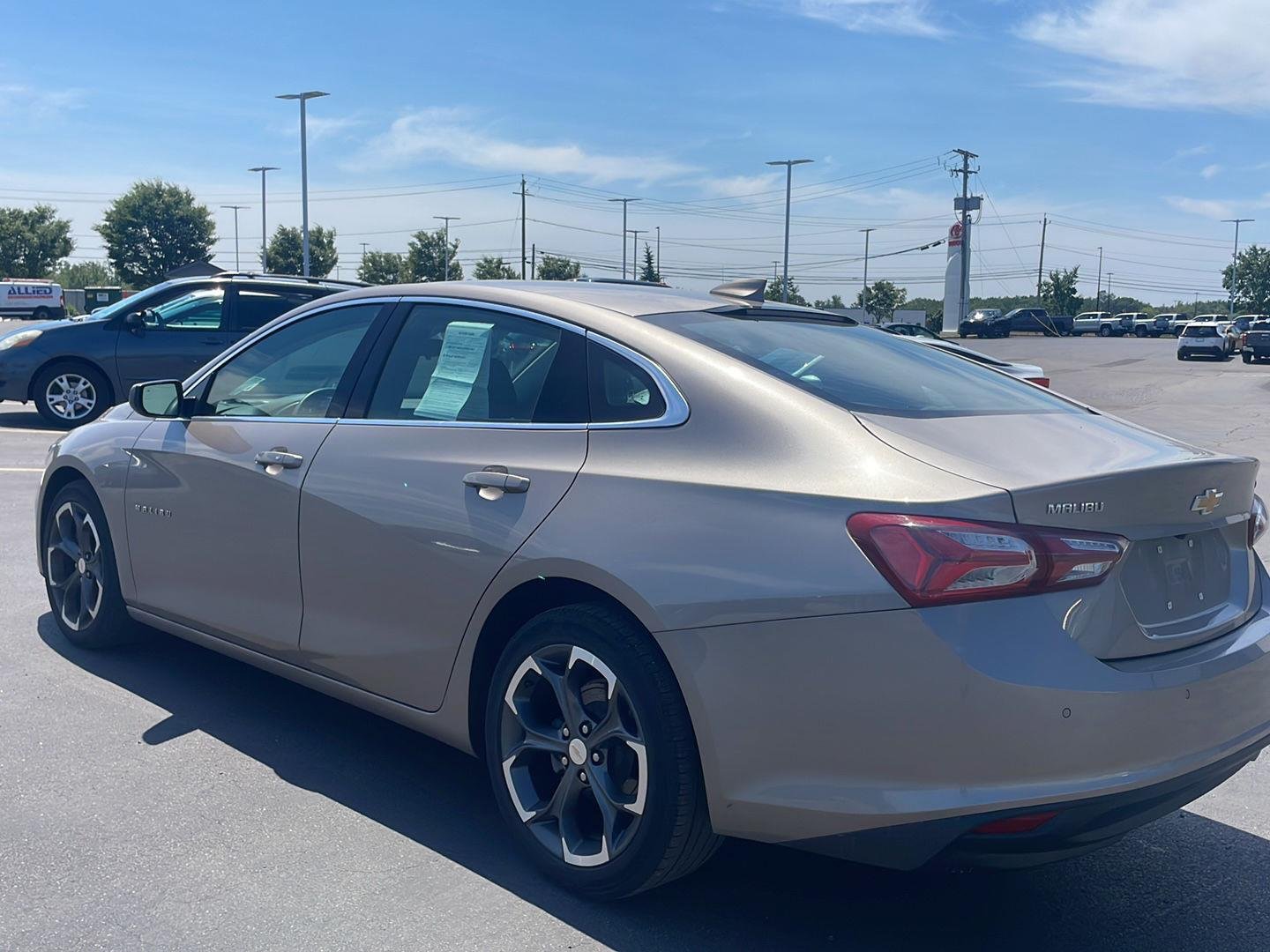 Used 2022 Mineral Gray Metallic Chevrolet LT image 10