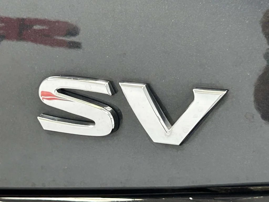 Used 2022 Blue Nissan 2.5 SV image 11