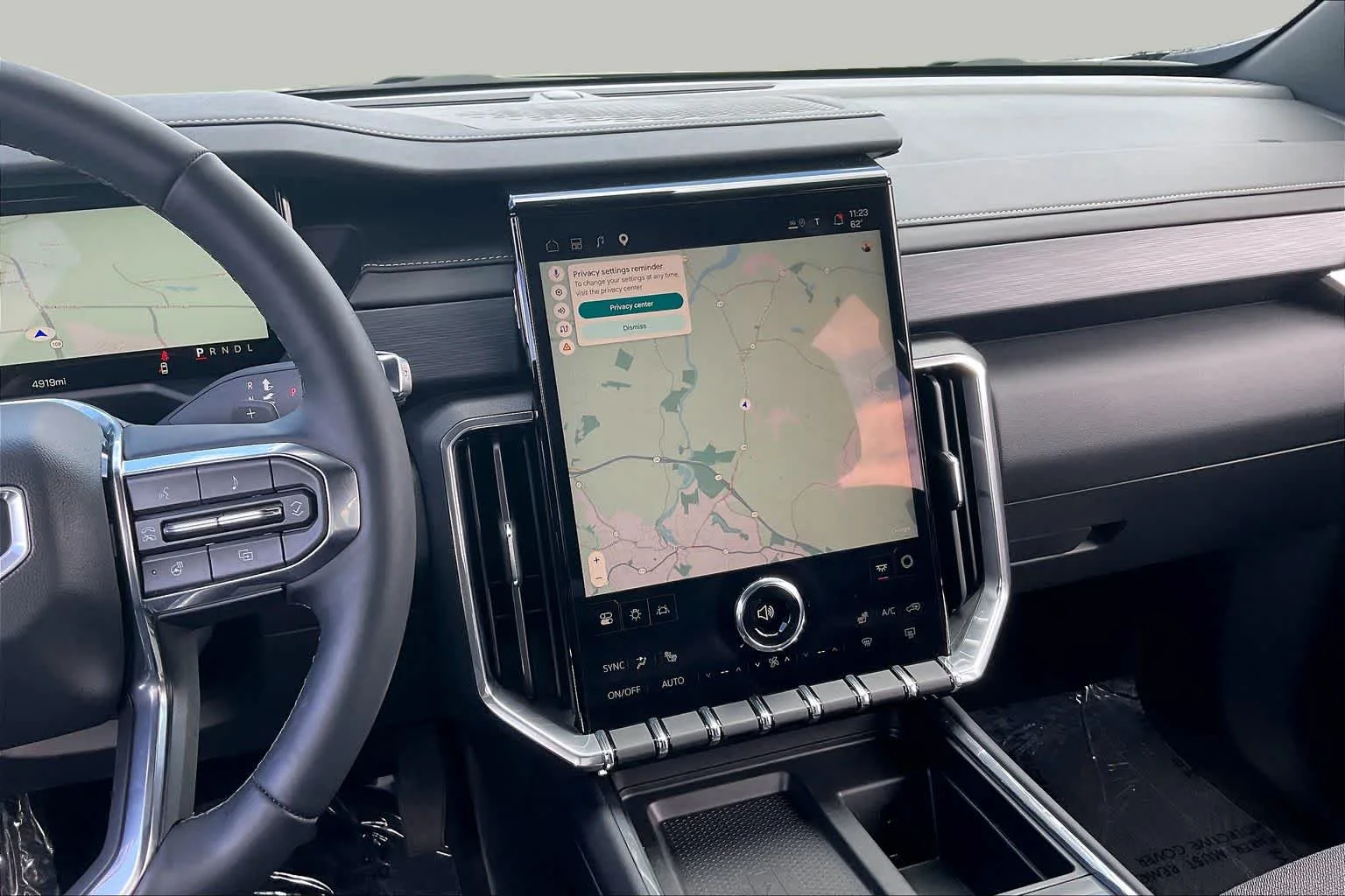 2025 GMC Acadia Elevation - Photo 11