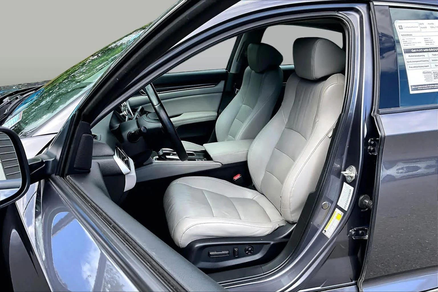Used 2019 Modern Steel Metallic Honda EX-L 1.5T image 9