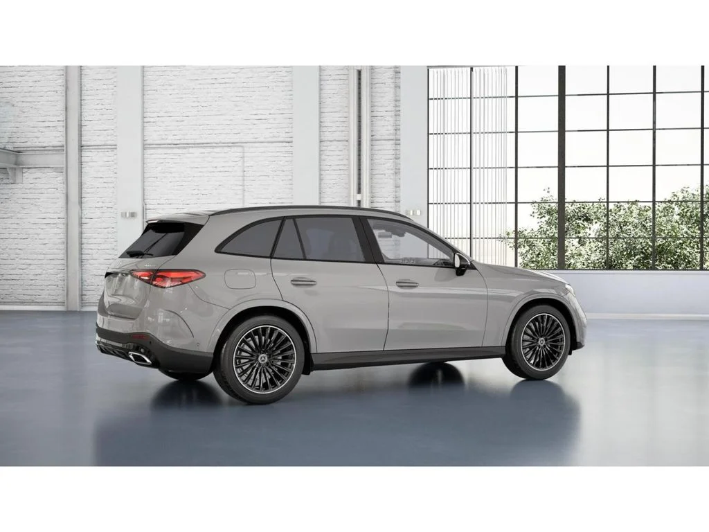 New 2027 White Mercedes-Benz GLC 300 image 19