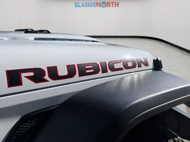 Used 2025 White Jeep Rubicon image 38