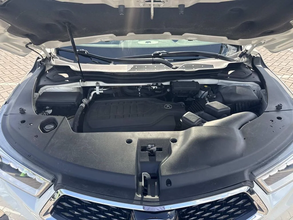 Used 2017  Acura 3.5L image 10