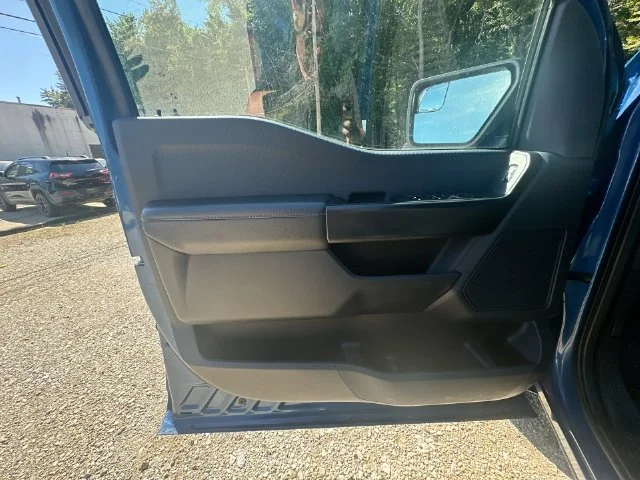 Used 2023 Blue Ford XL image 26