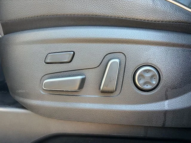 Used 2024 Silver Hyundai Limited image 3