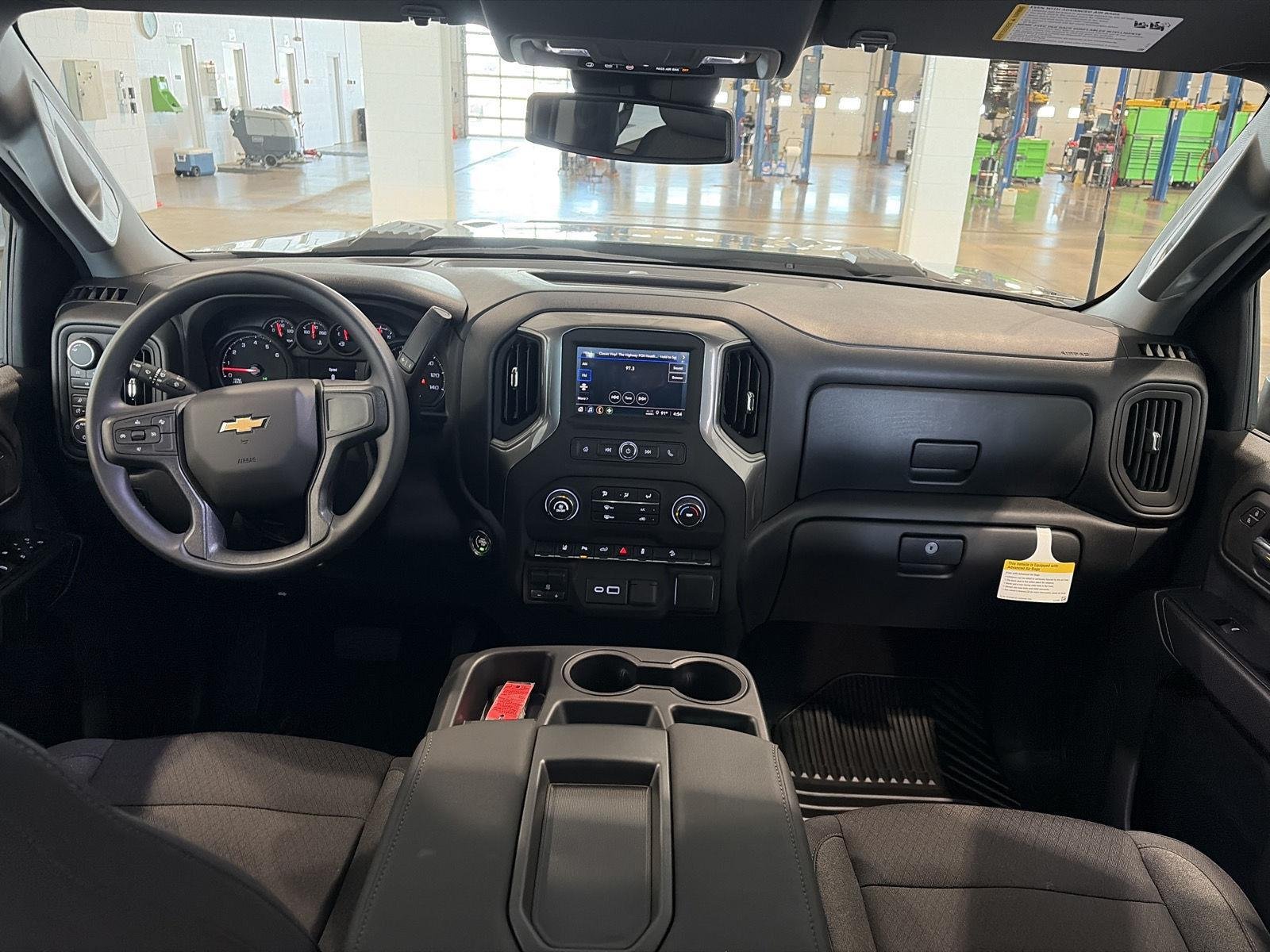 2026 Chevrolet Silverado 2500 HD Custom - Photo 15