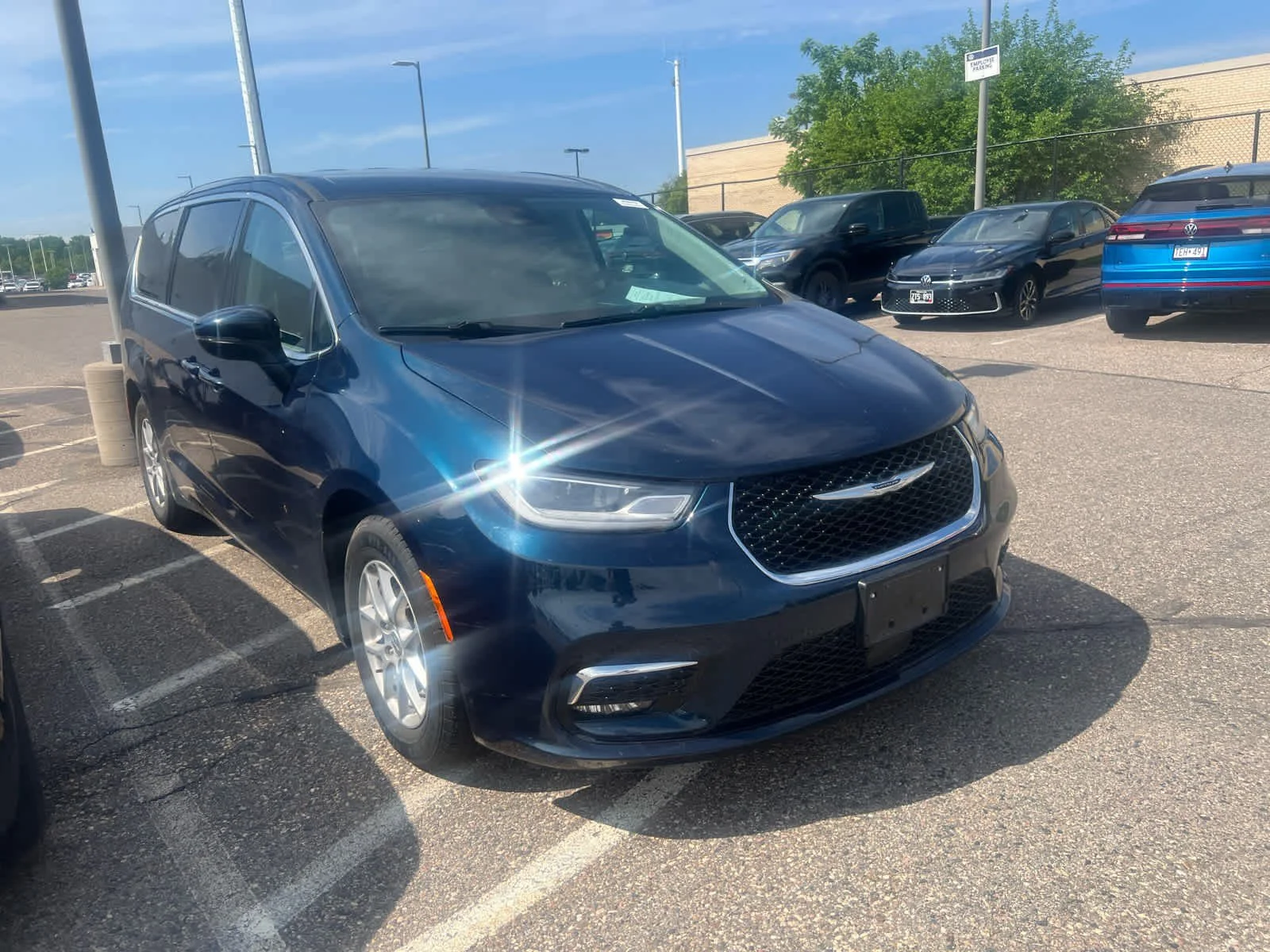 Used 2023 Chrysler Pacifica Touring L with VIN 2C4RC1BG1PR631984 for sale in Brooklyn Center, Minnesota