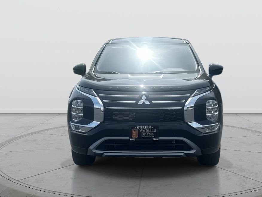 New 2026 LABRADOR BLK PR Mitsubishi SE image 10