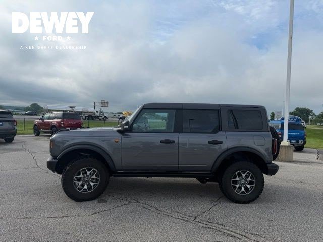 Used 2023 Carbonized Gray Metallic Ford Badlands image 7