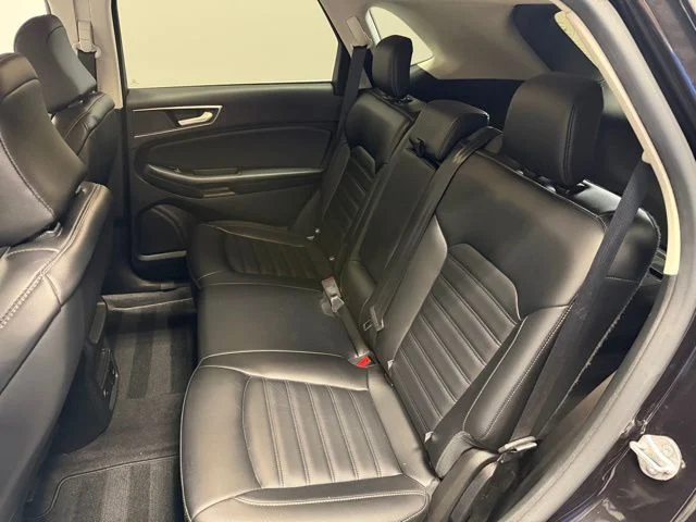 Used 2023 Black Ford SEL image 19